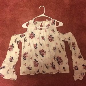 Floral cold shoulder top